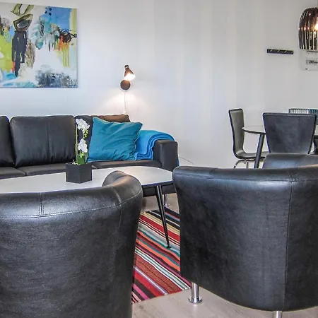 Apartman Amazing In With 1 Bedrooms And Wifi *
