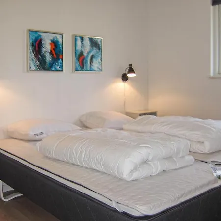 Amazing In With 1 Bedrooms And Wifi Apartman Allinge-Sandvig